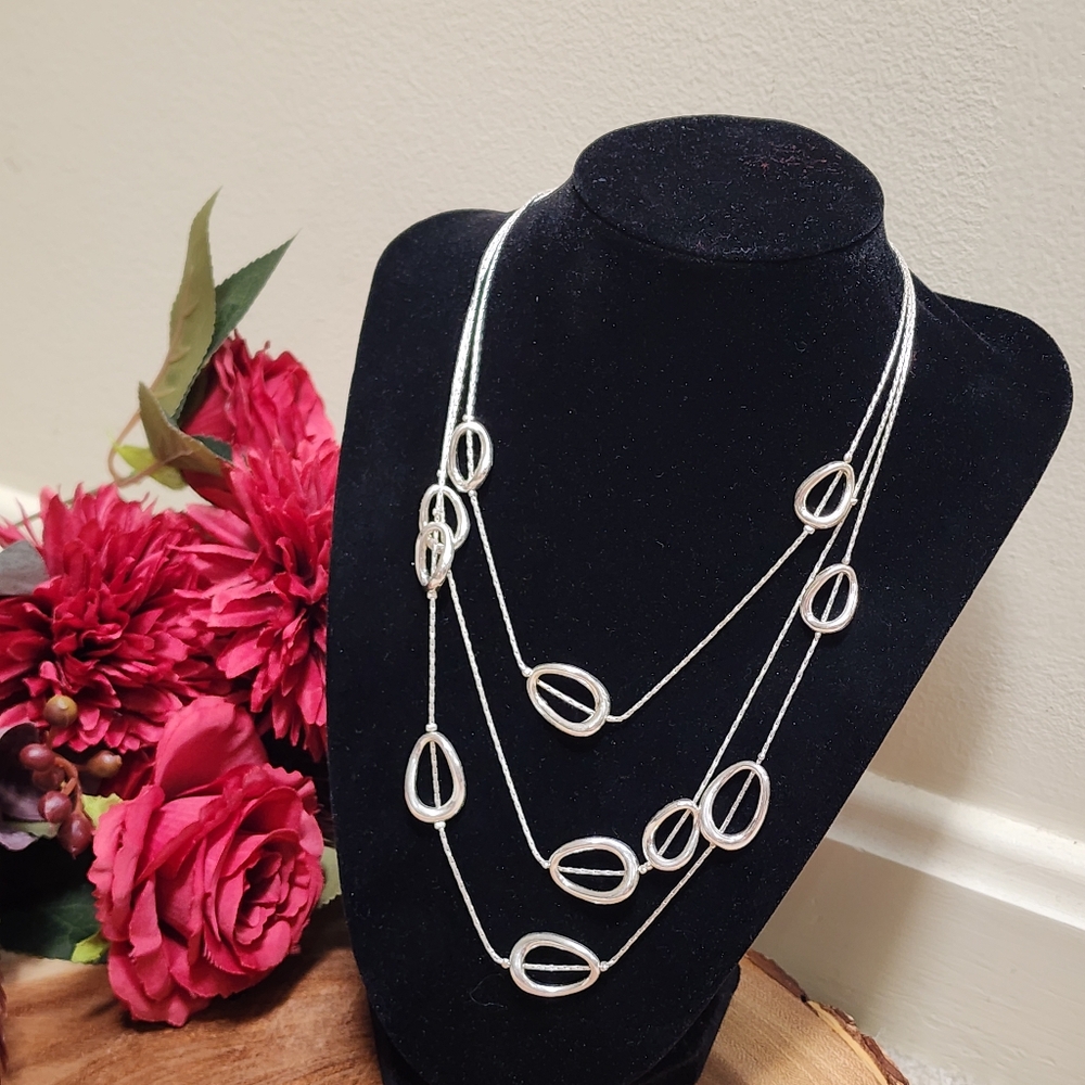 Rare Vintage Crown Trifari 3 Strand Silver Toned Mobius Necklace